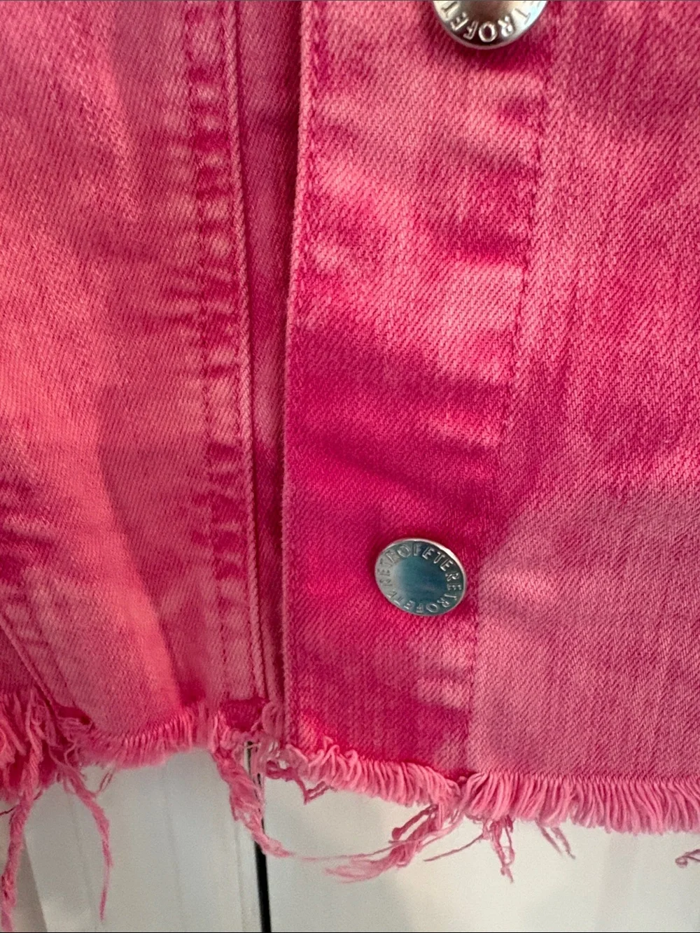 Retrofete pink denim jacket. Size L. Made in Italy